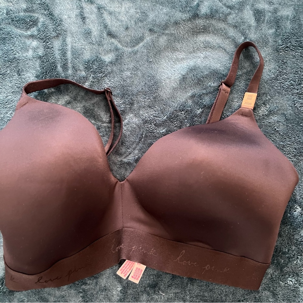 🆕 PINK Wireless Bra